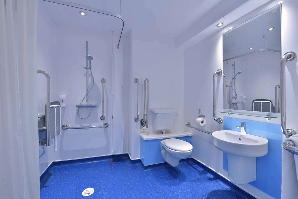 Travelodge Liverpool Central 客房 照片